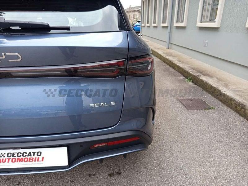 BYD Seal 6 DM-i Seal 6 DM-i Touring 1.5 phev Boost