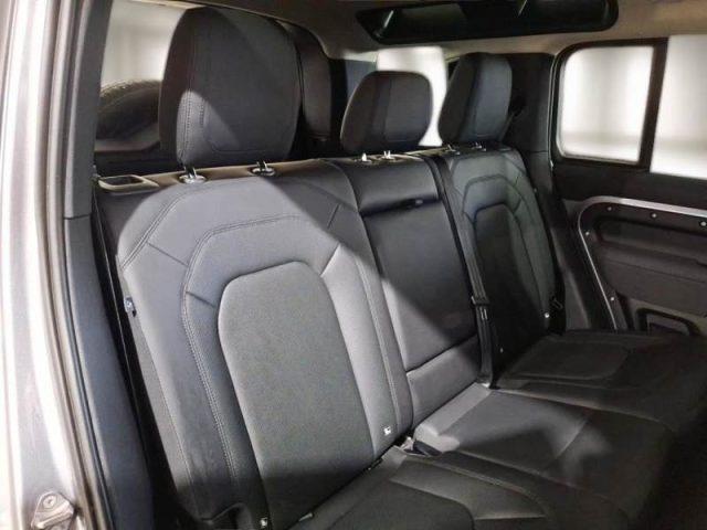 LAND ROVER Defender 110 3.0D I6 250 CV AWD Auto SE
