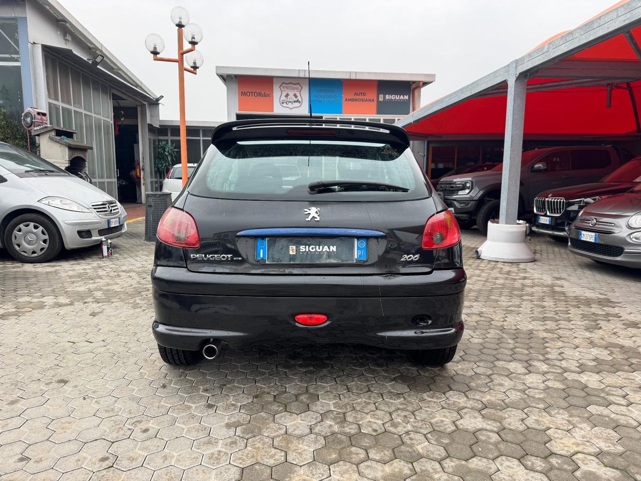 Peugeot 206 1.4 16V 3p. XS ADATTA A NEOPATENTATI