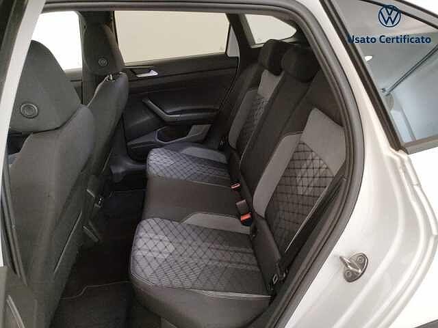Volkswagen Taigo 1.0 TSI 110 CV DSG R-Line