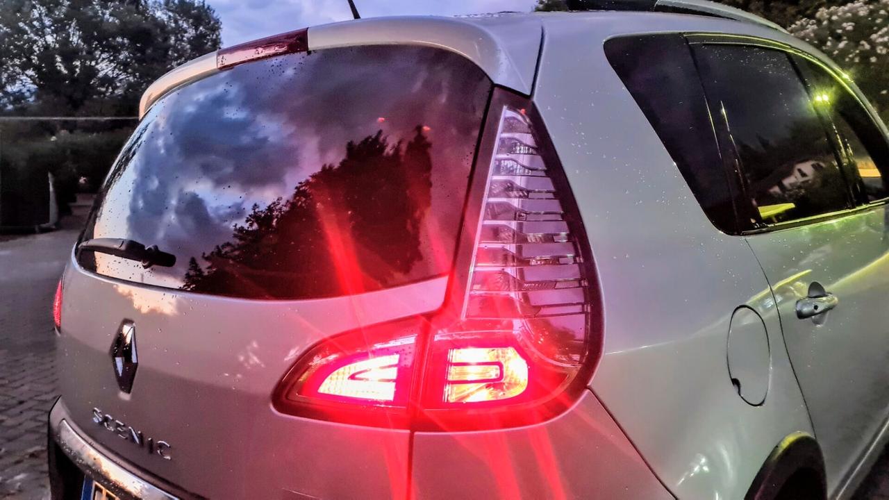 Renault Scenic Scénic XMod Cross 1.5 dCi 110CV EDC Energy