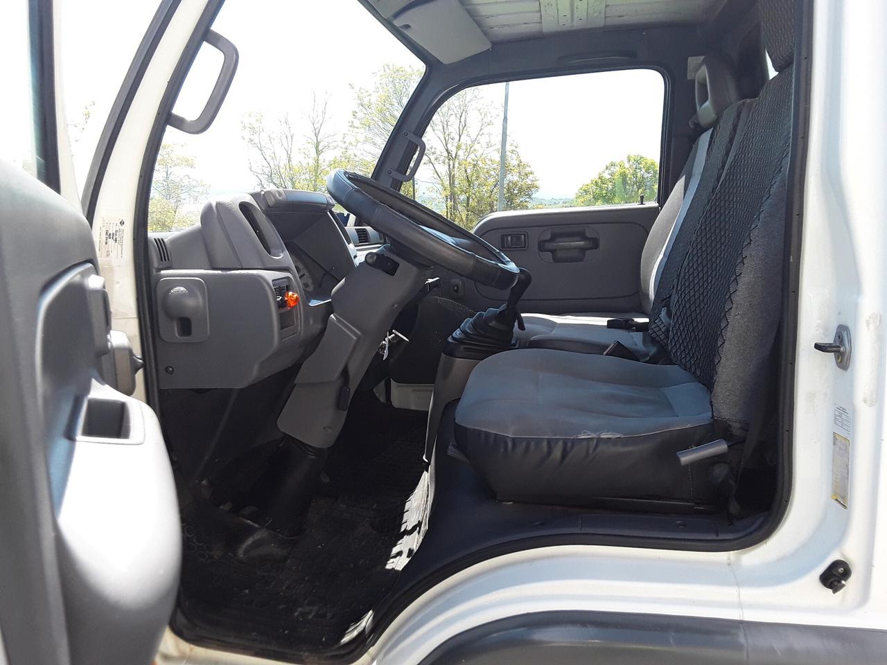 Nissan cabstar