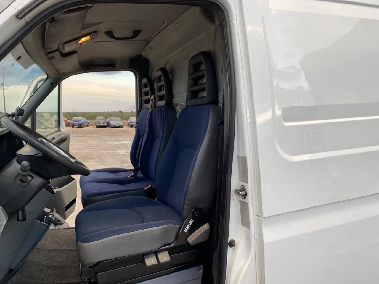 Iveco Daily 35/S/10, TETTO ALTO, PASSO LUNGO, GEMELLATO,Unico propietario