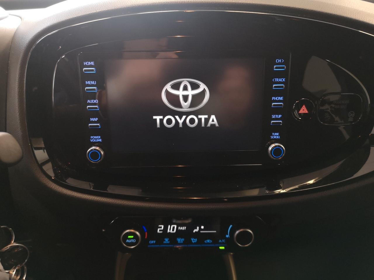 Toyota Aygo X 1.0 VVT-i 72 CV 5 porte Trend