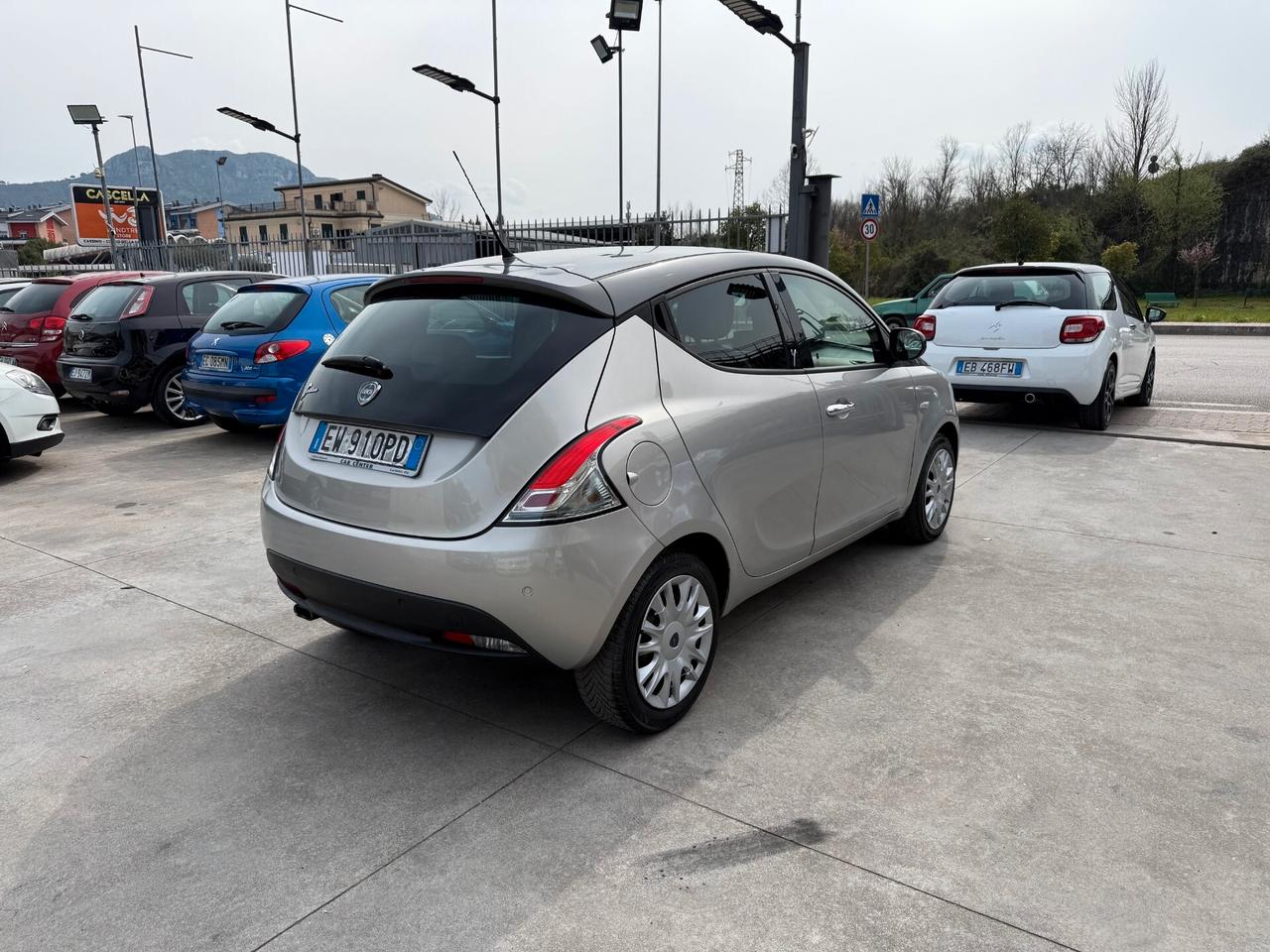 YPSILON 1.2 BENZ. 2012 139.000KM-OK NEO