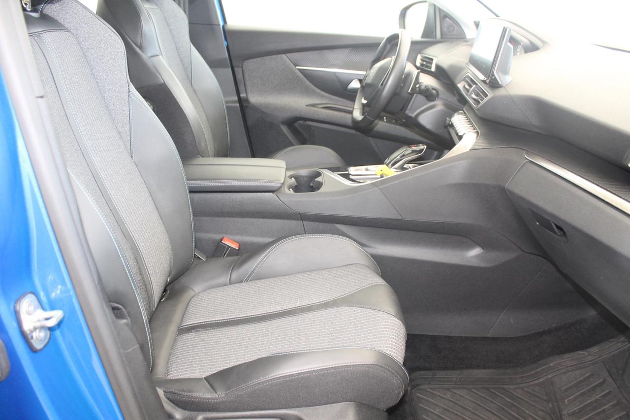 Peugeot 3008 1.5 bluehdi Active Pack 130 Cv. EAT8