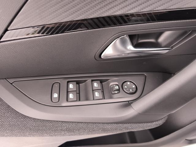 PEUGEOT 2008 1.2 puretech Style s&s 100cv