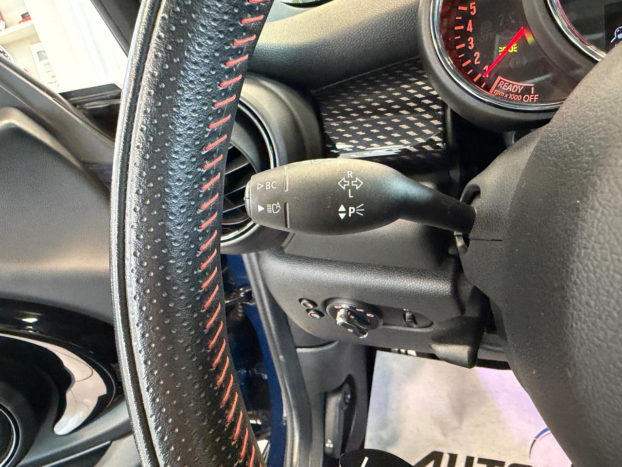 Mini 2.0 John Cooper Works auto