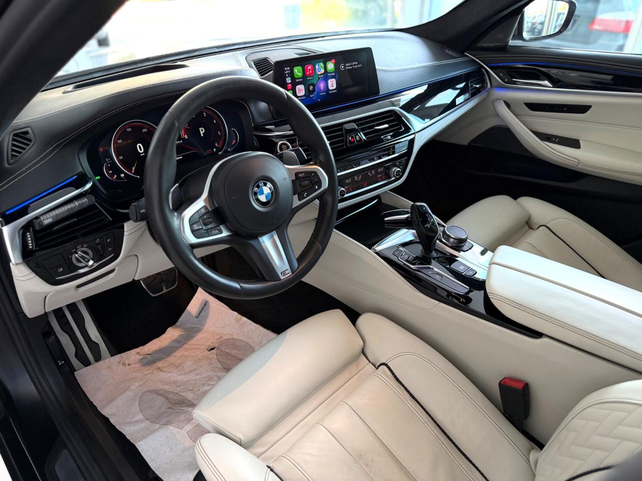 Bmw M550d xDrive Frozen Black Edizione limitata