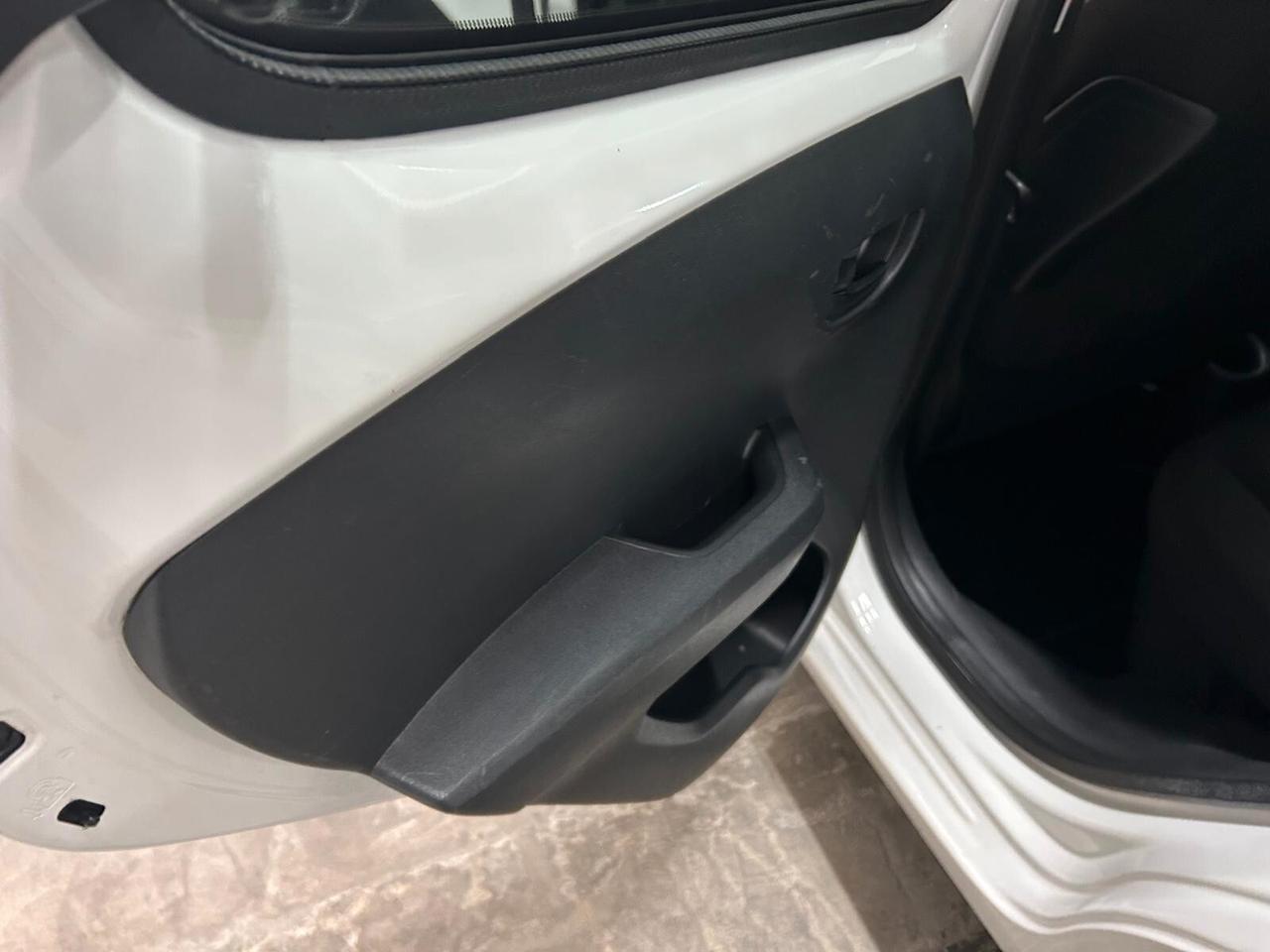 Peugeot 108 VTi 68 5 porte Allure AUTOMATICA
