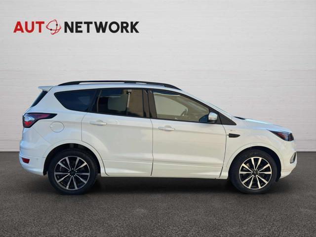 FORD Kuga 1.5 TDCI 120 CV S&S 2WD ST-Line