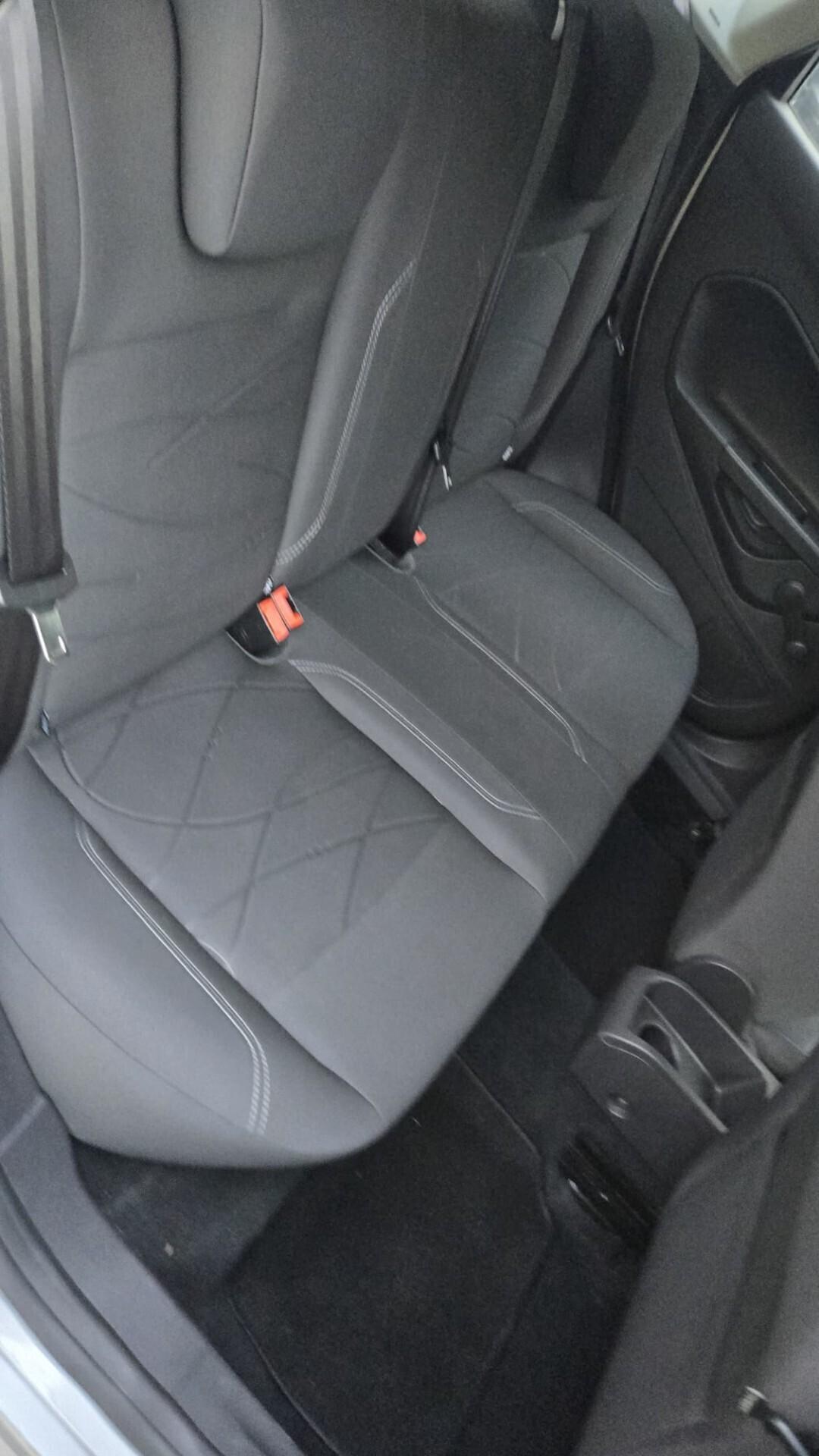 Ford Fiesta 1.2 60CV 5 porte