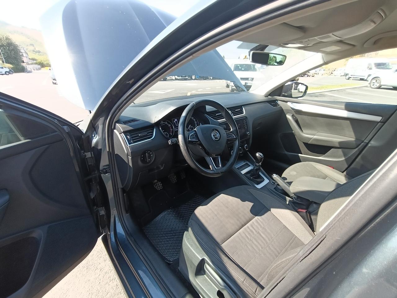 Skoda Octavia 1.4 TSI Wagon Ambition G-Tec