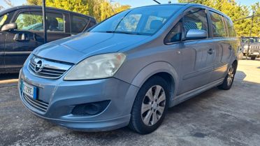 Opel Zafira 1.8 16V VVT Cosmo