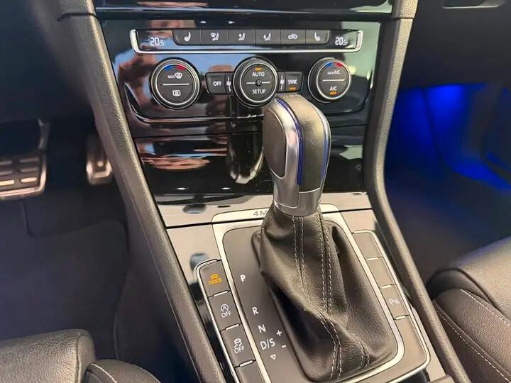 Volkswagen Golf R 2.0 DSG 5p.