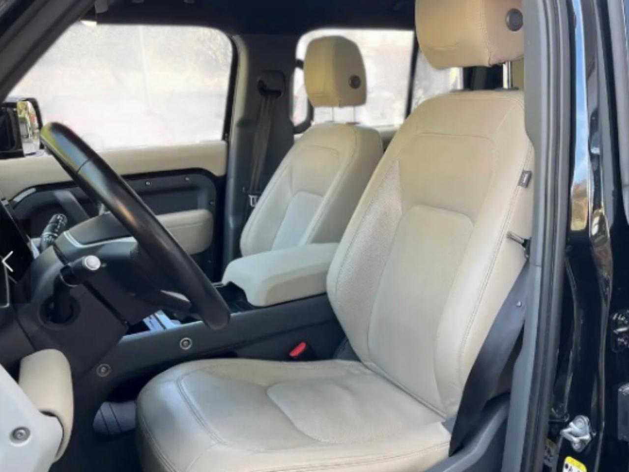 Land Rover Defender 110 3.0D I6 300 CV AWD Auto X-Dynamic SE Perfetta