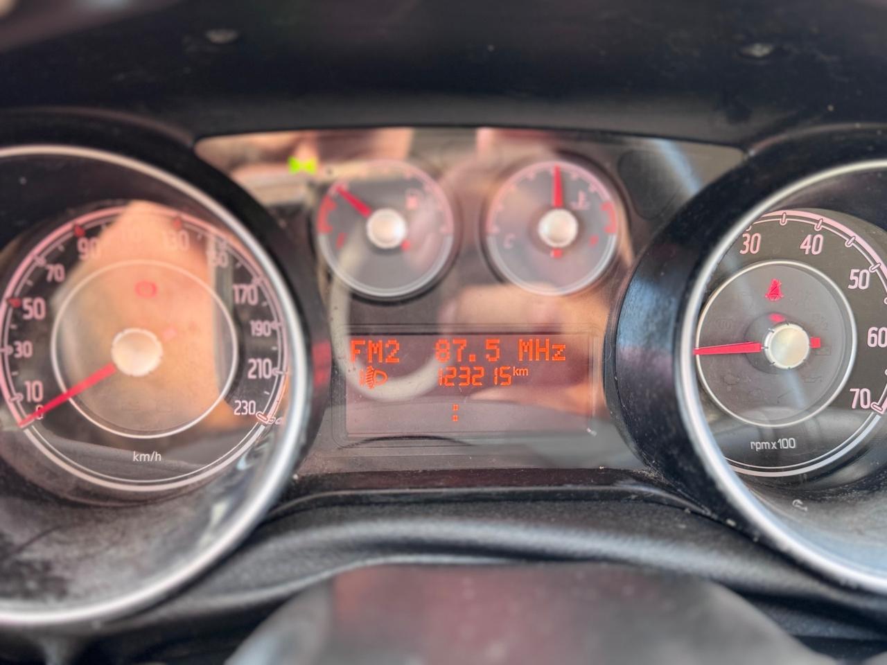 Fiat Punto Evo 1.4 Benzina Gpl 77cv Neopatentati