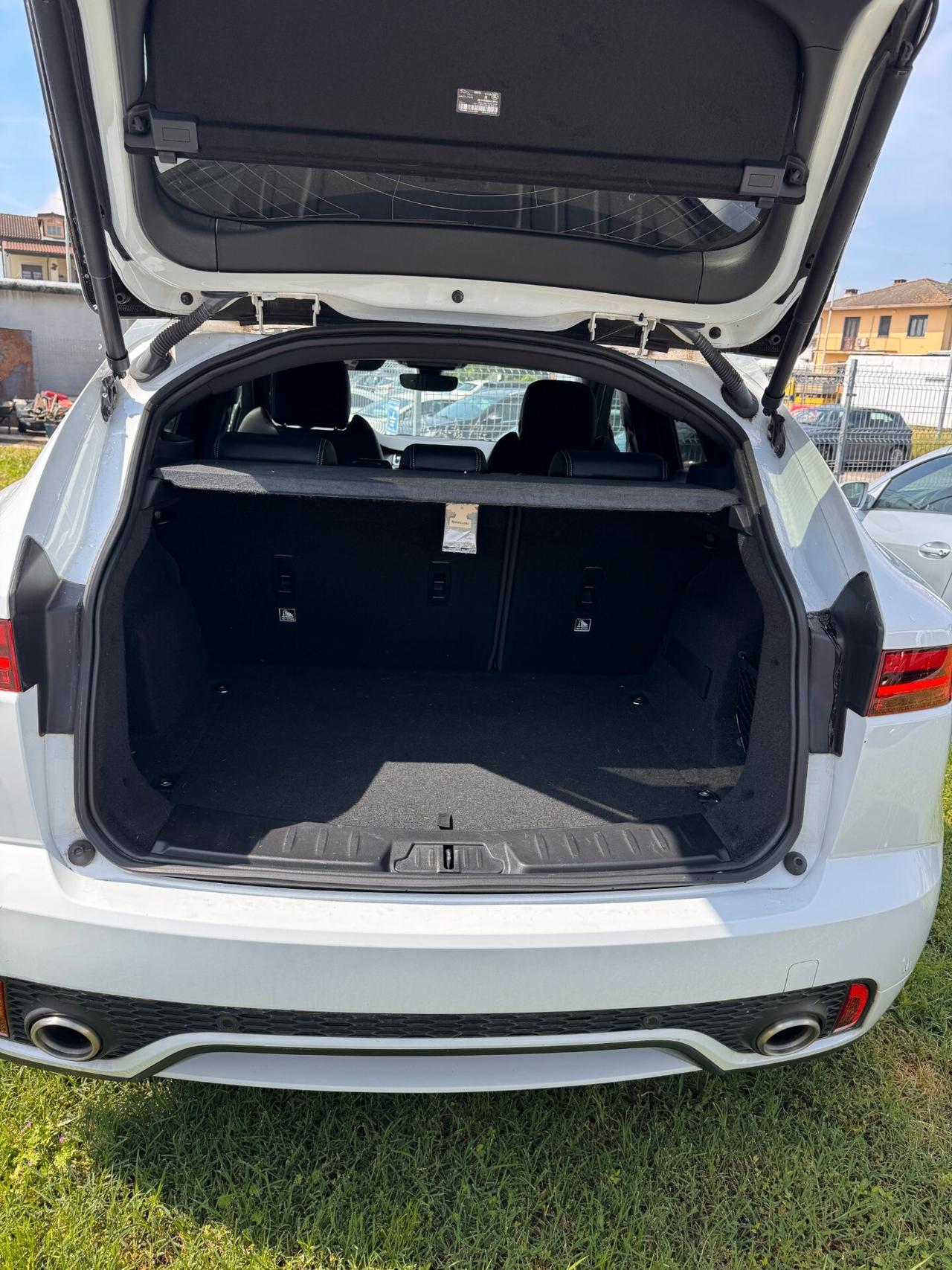 Jaguar E-Pace 2.0D 150 CV AWD R-Dynamic S