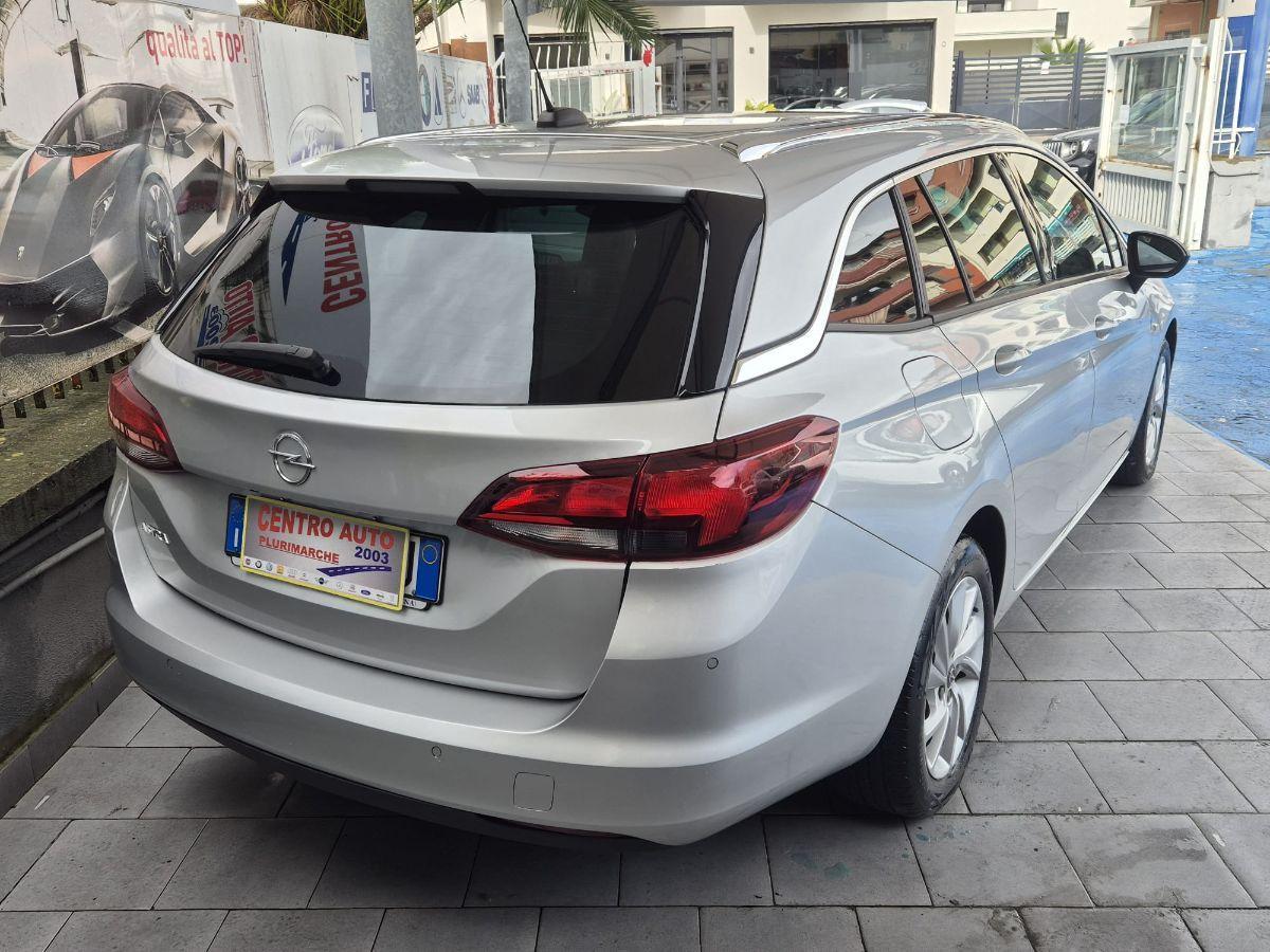OPEL - Astra Station Wagon - Astra 1.6 CDTi Sports Tourer Automatica