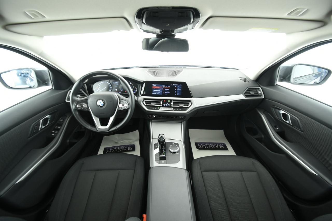 BMW 320d Touring mhev 48V xdrive Business Advantage auto APP CONNECT