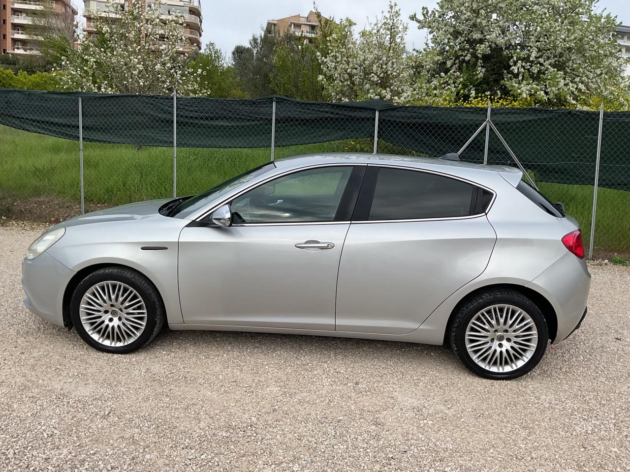 Alfa Romeo Giulietta 1.6 JTDm-2 105 CV Distinctive