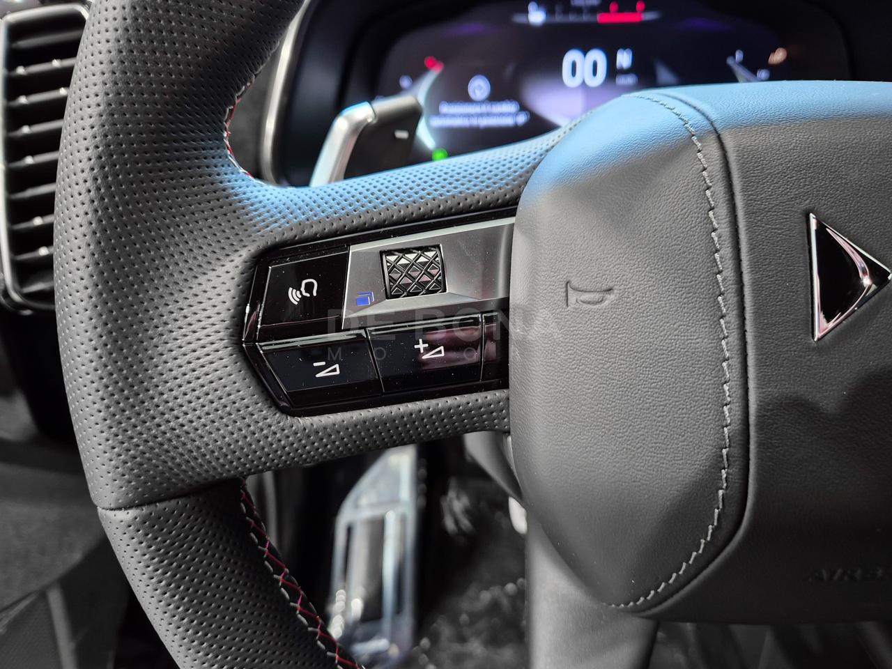 DS DS 7 1.5 bluehdi performance line+ 130cv auto