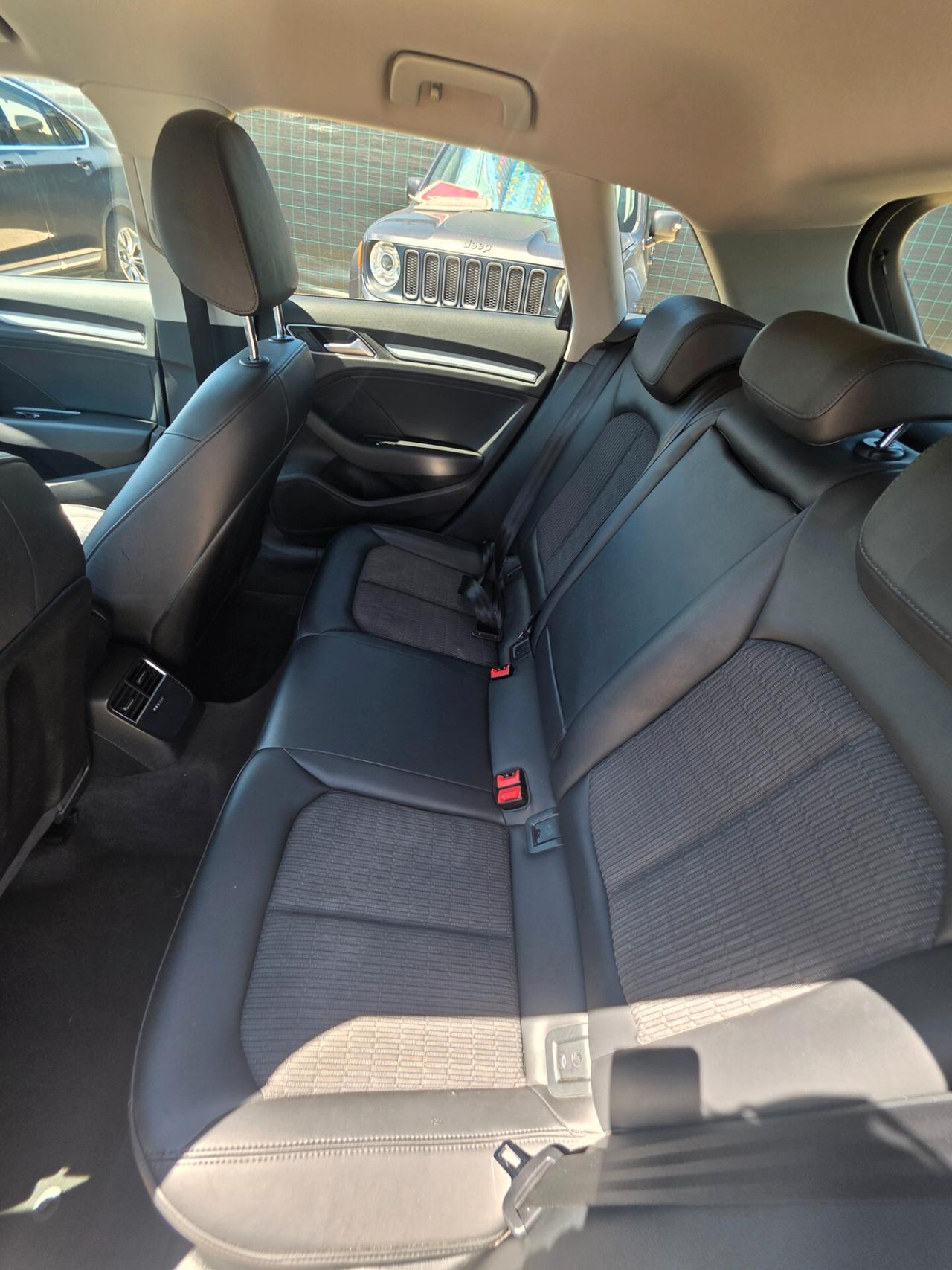 Audi A3 SPB 2.0 TDI 184 CV clean diesel Attraction