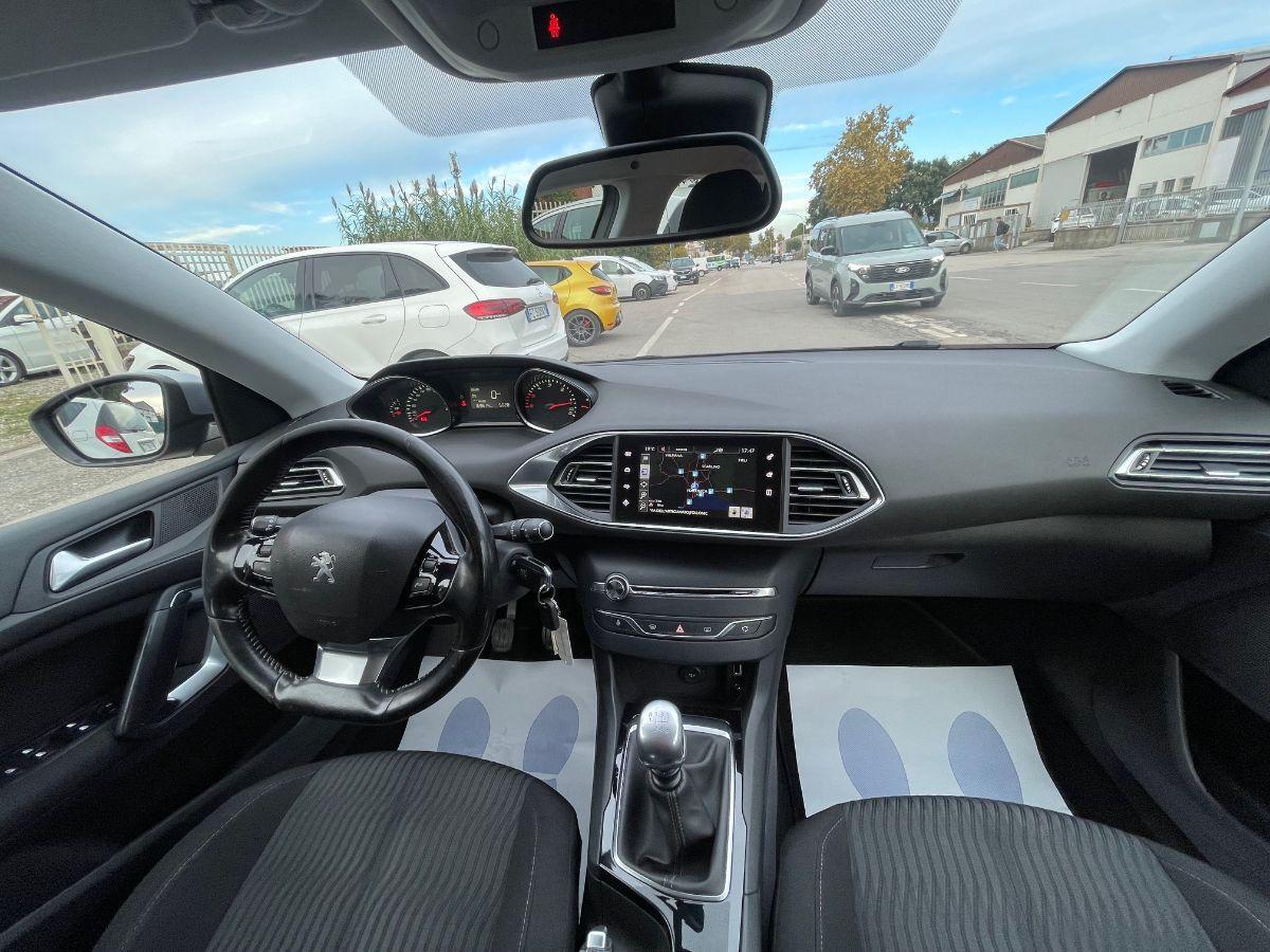 PEUGEOT - 308 - BlueHDi 120 S&S SW Business