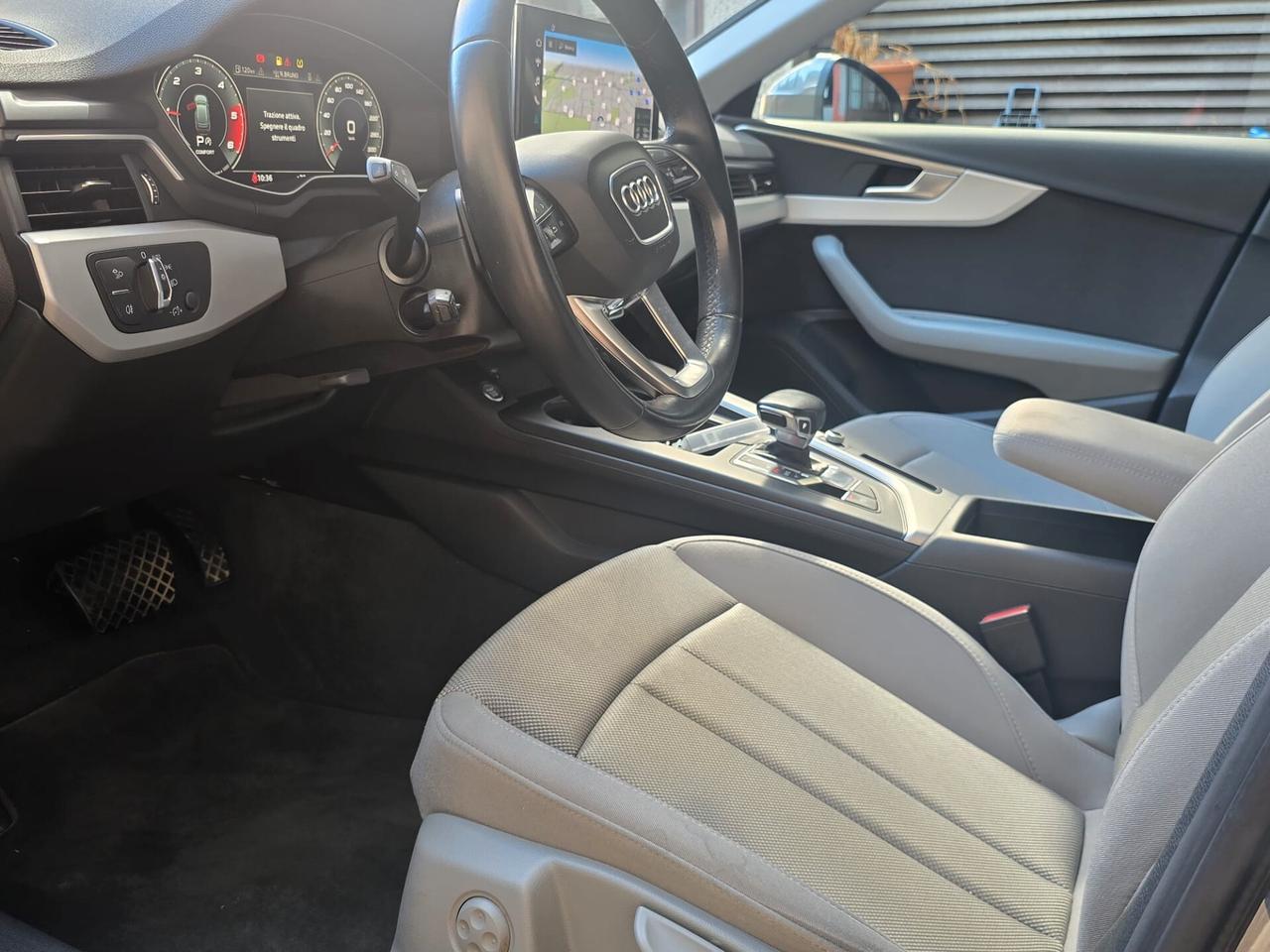 Audi A4 Avant 30 TDI/136 CV S tronic Business Advanced