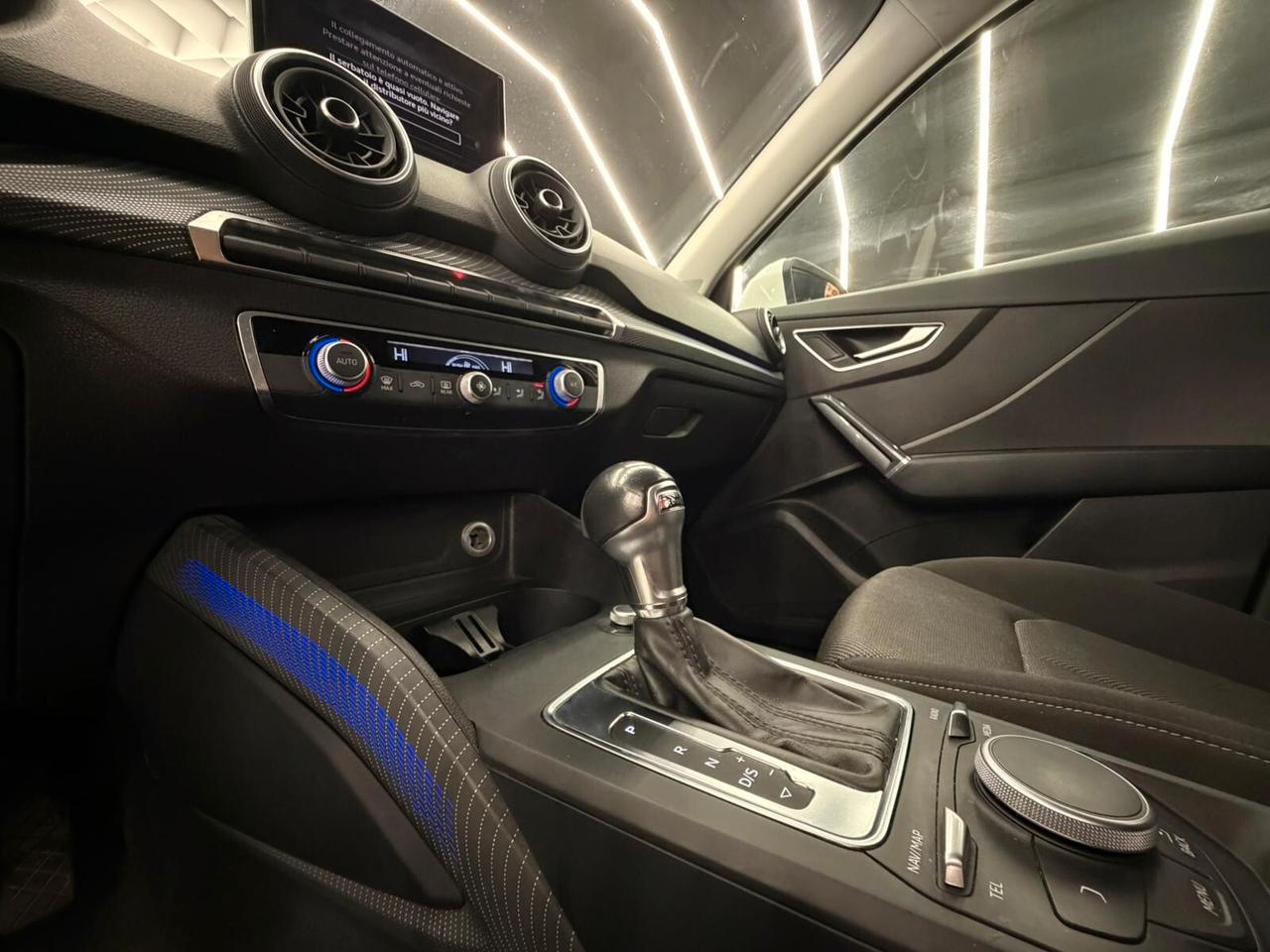 Audi Q2 35 TDI quattro S tronic line-KM CERTIFICATI-PERMUTE-12 MESI GARANZIA