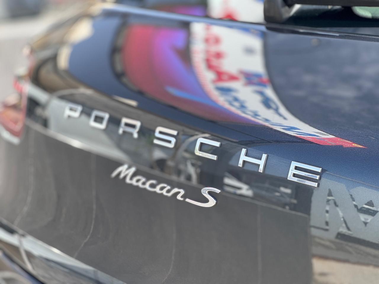 PORSCHE MACAN 3.0 D V6 250 CV FULL TETTO PORSCHE APPROVED