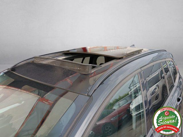 BMW 218 i Active Tourer Advantage Tetto