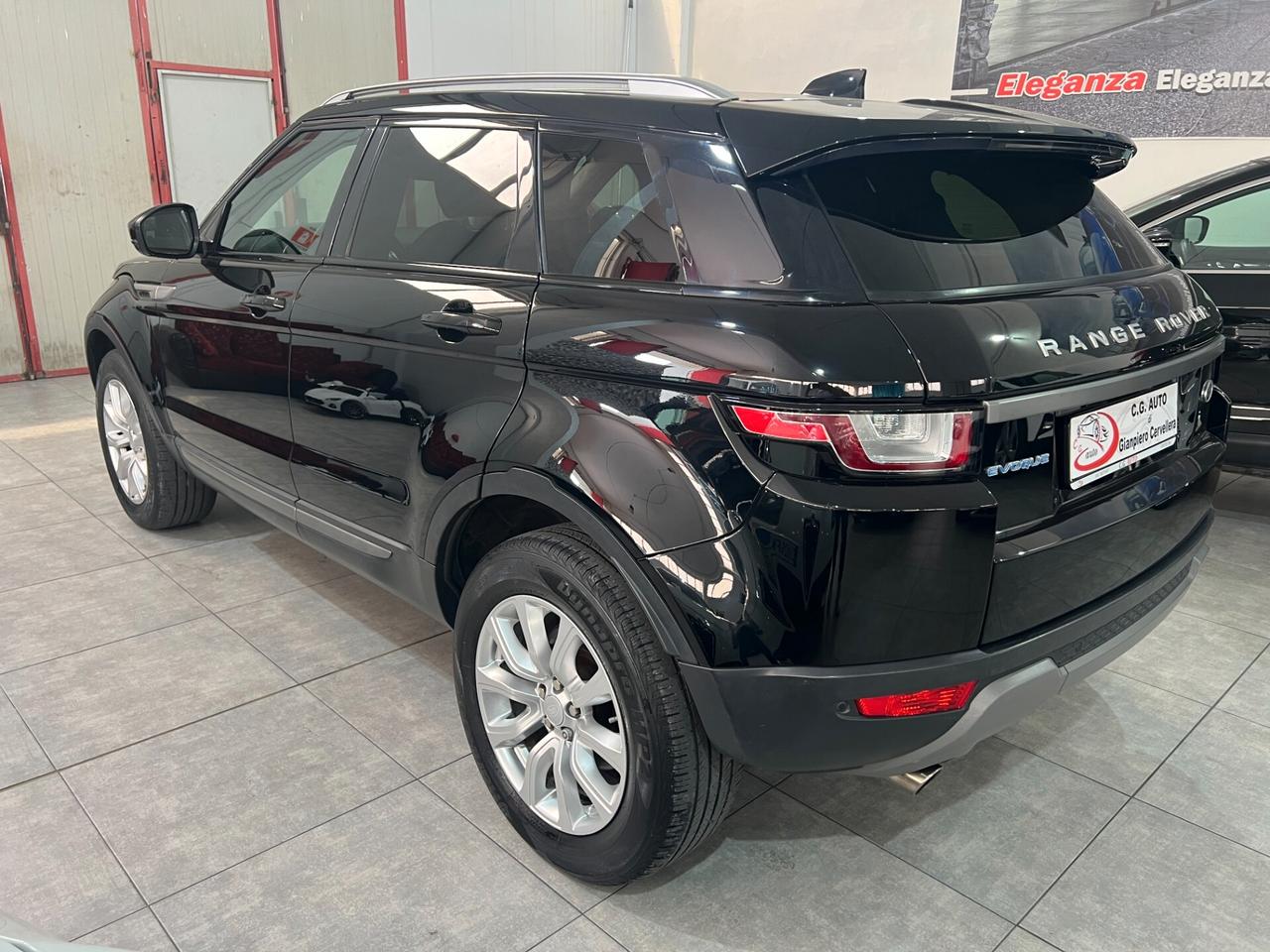 Land Rover Range Evoque 2.0 150 CV - PURE - 2018