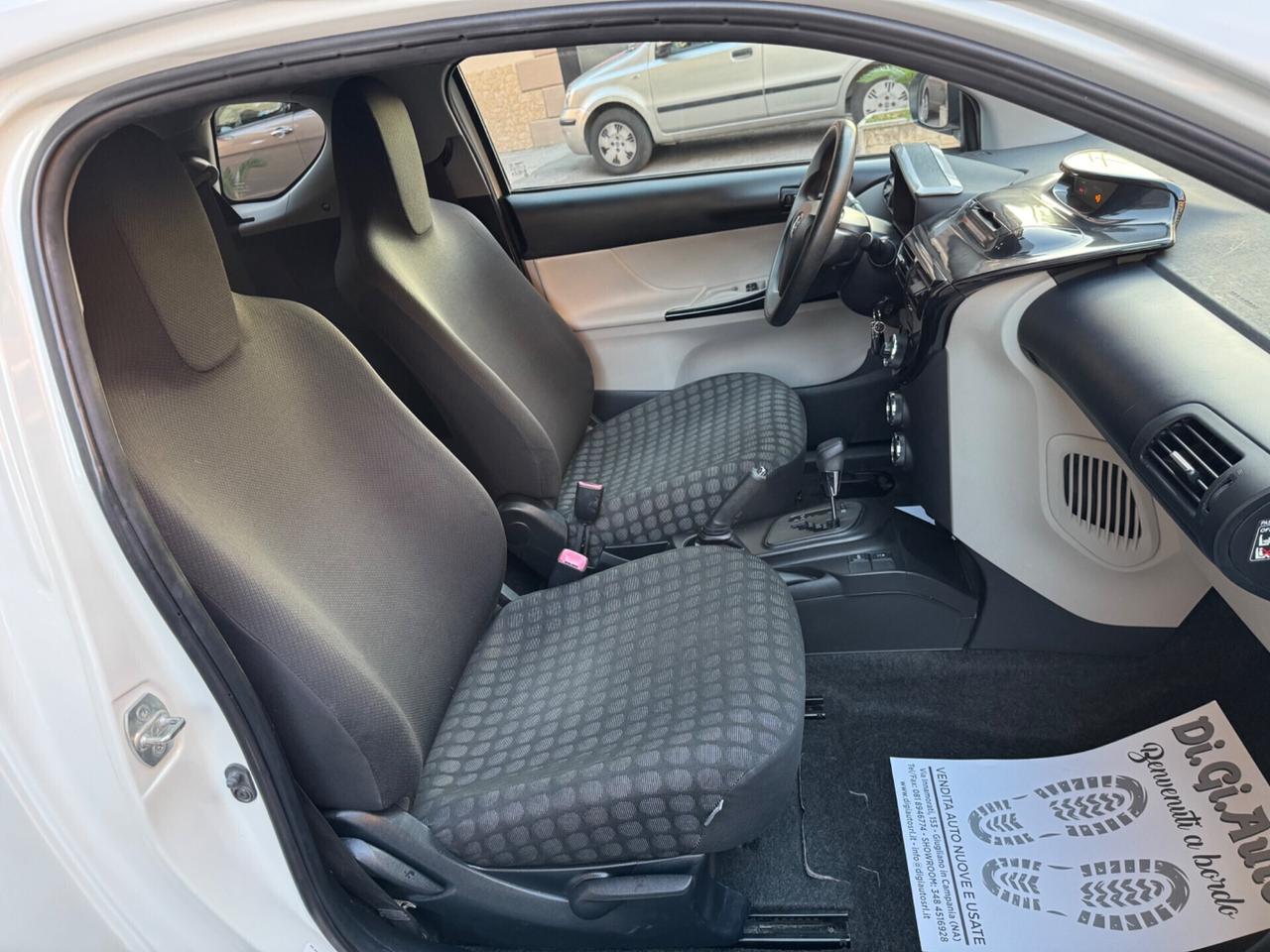 Toyota iQ 1.0 CVT Trend Automatica