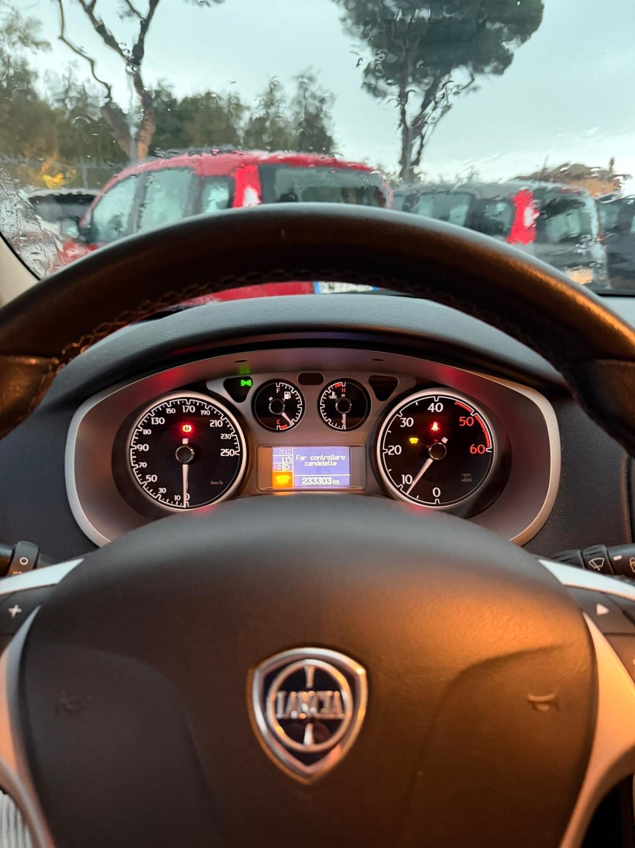 Lancia Delta 1.6 MJT DPF Platino