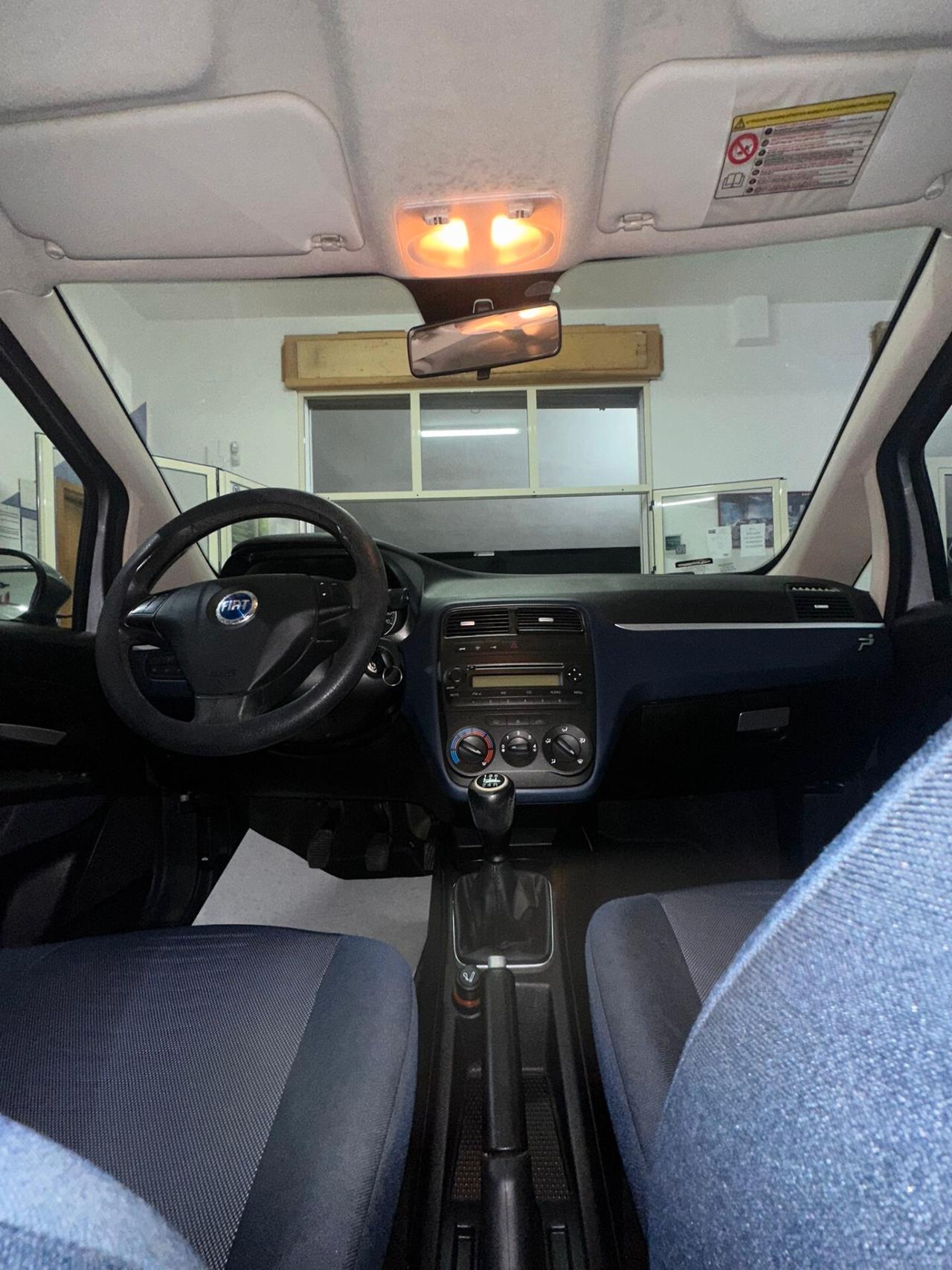 Fiat Grande Punto 1.3 MJT 75 CV 5 porte Dynamic