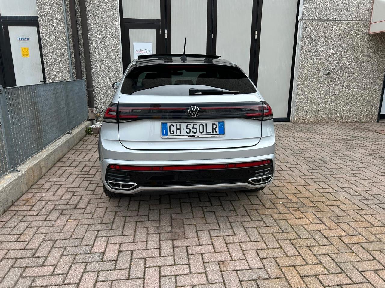 Volkswagen Taigo 1.0 TSI 110 CV DSG R-Line