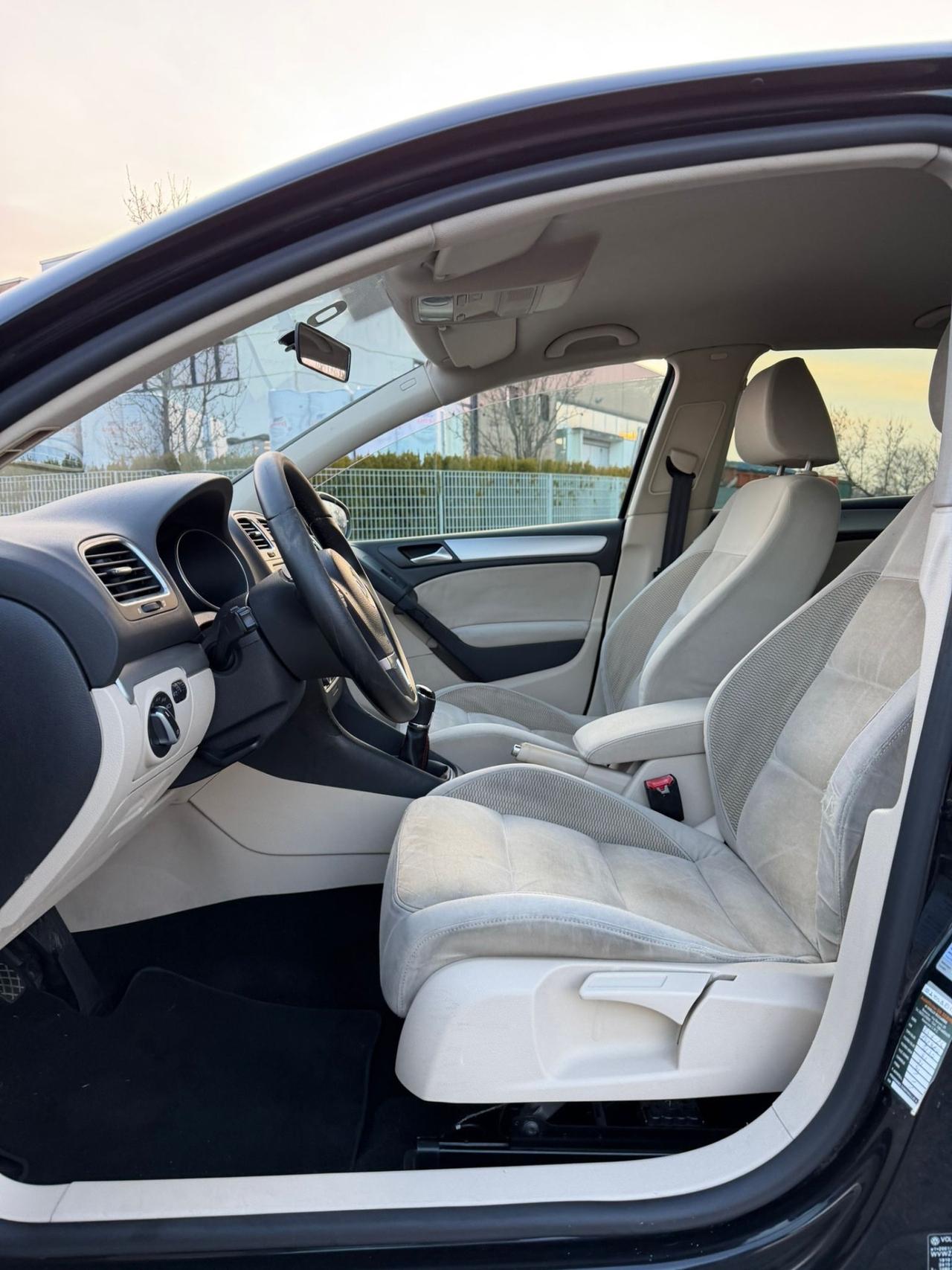 Volkswagen Golf 2.0 TDI 140CV DPF 5p. Highline