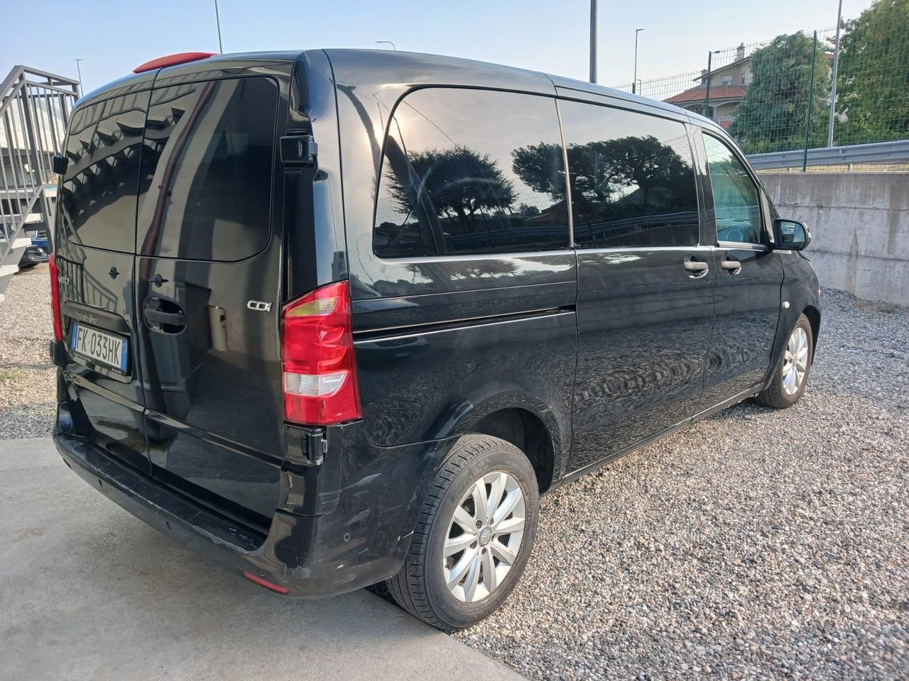Mercedes-benz Vito 1.6 111 CDI PC Mixto Compact 6 POSTI