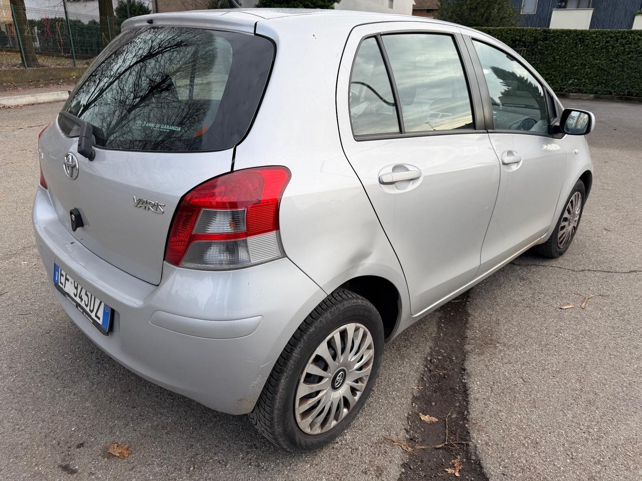 Toyota Yaris 1.3 3 porte Sol