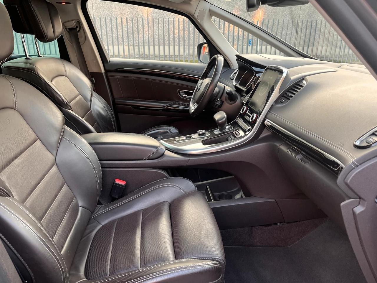 Renault Espace dCi 160CV EDC Energy Initiale Paris 4Control