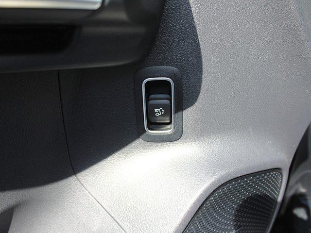 MERCEDES-BENZ GLA 200 d Automatic 4Matic Premium