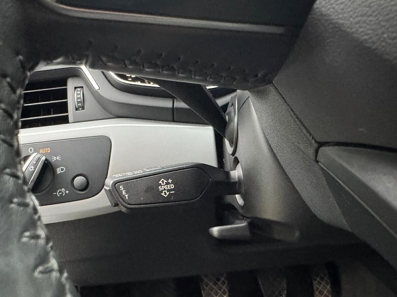 AUDI A4 2.0 TDI 122 CV BUSINESS UNIP ZERO ANTICIPO