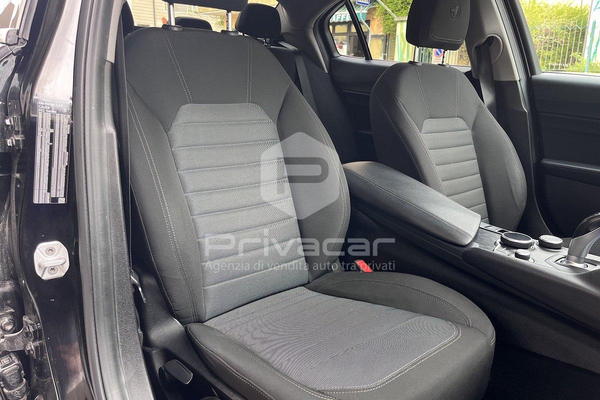 ALFA ROMEO Giulia 2.2 Turbodiesel 160 CV AT8 Business