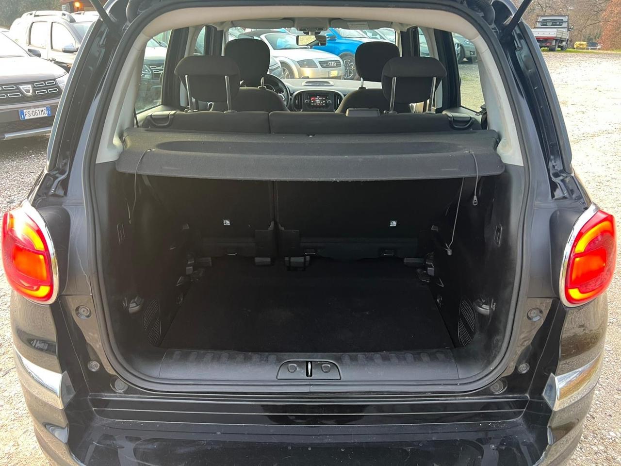 Fiat 500L 1.4 95 CV Lounge neopatentati rate