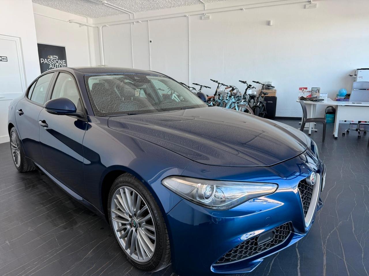 Alfa Romeo Giulia 2.2 Turbodiesel 180 CV AT8 Business Sport Launch Ed.