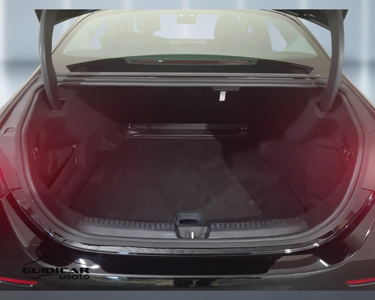 Mercedes-Benz Classe E- W214 Berlina - E 200 d Advanced auto