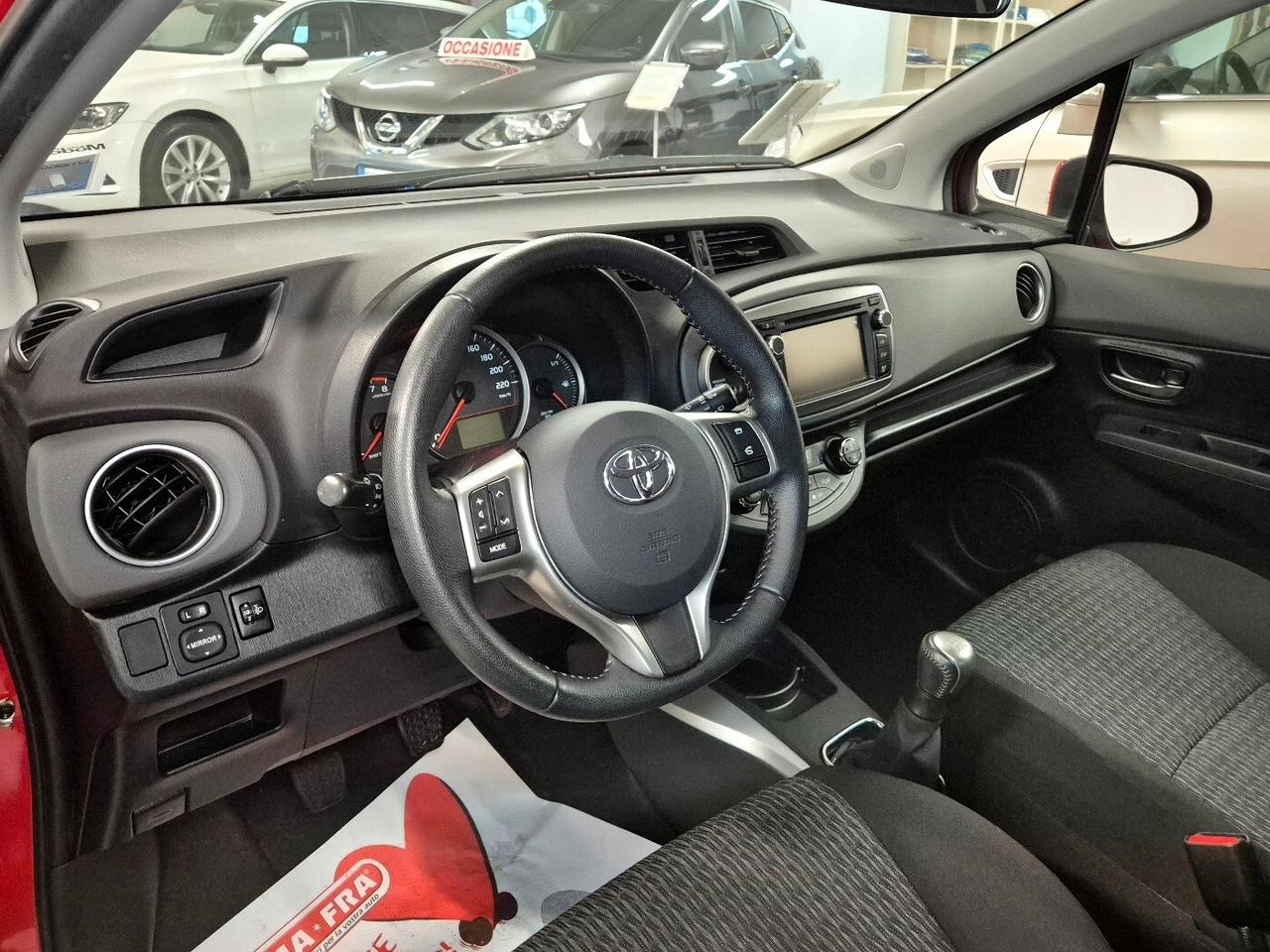 Toyota Yaris 1.0 5 porte Lounge