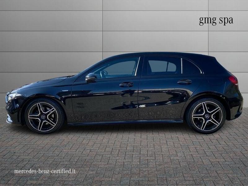 Mercedes-Benz Classe A A 180 d Premium Night edition Plus auto