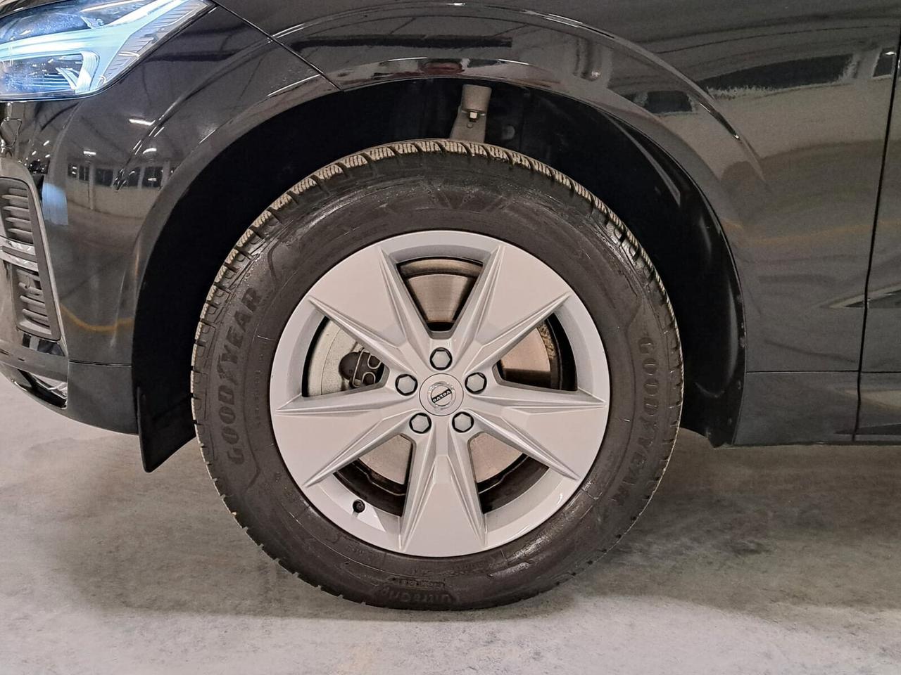 Volvo XC 60 2000 B4 (D) Mild-Hybrid Momentum AWD Automatico